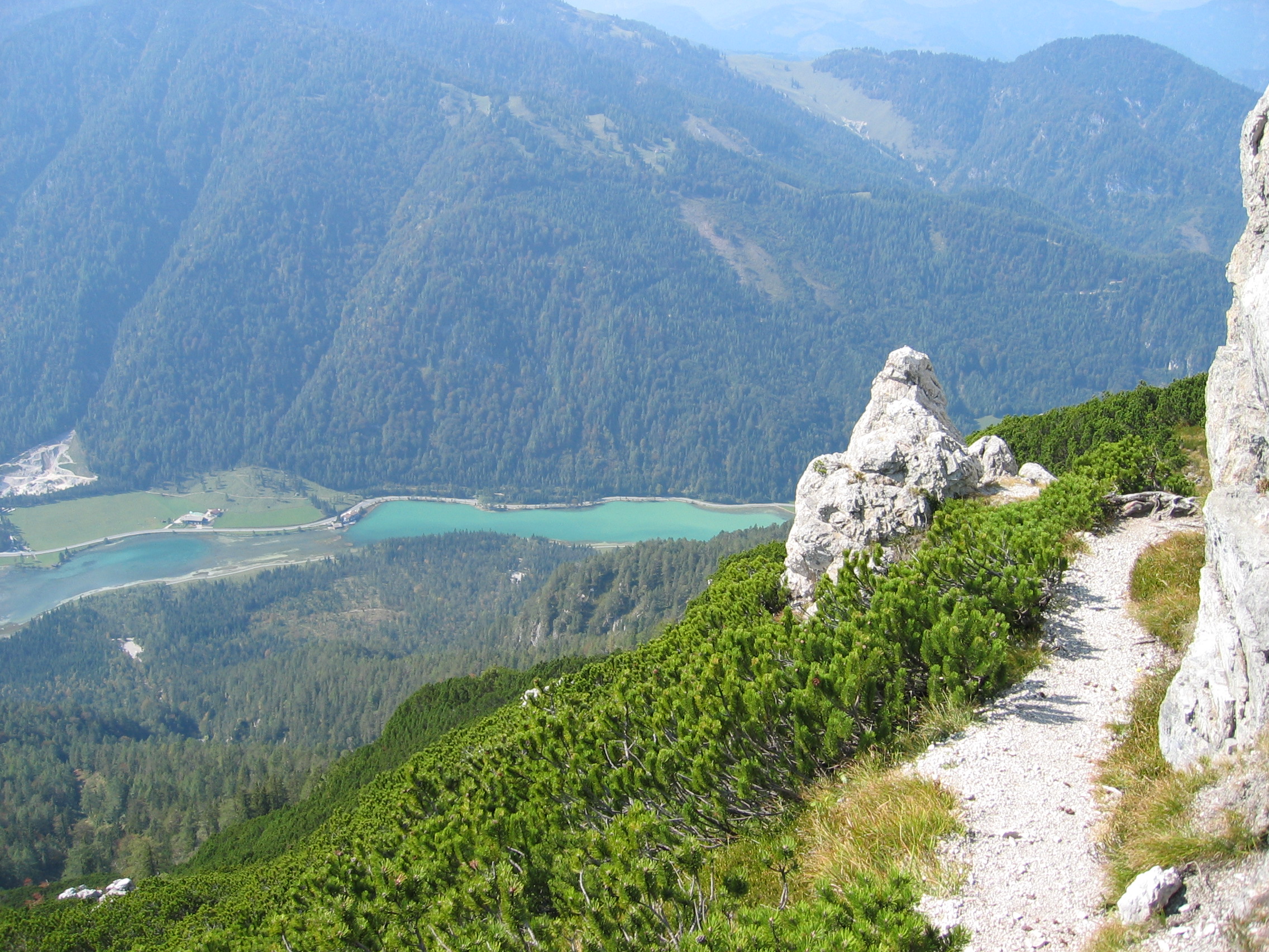 Tiefblick zum Pillersee
