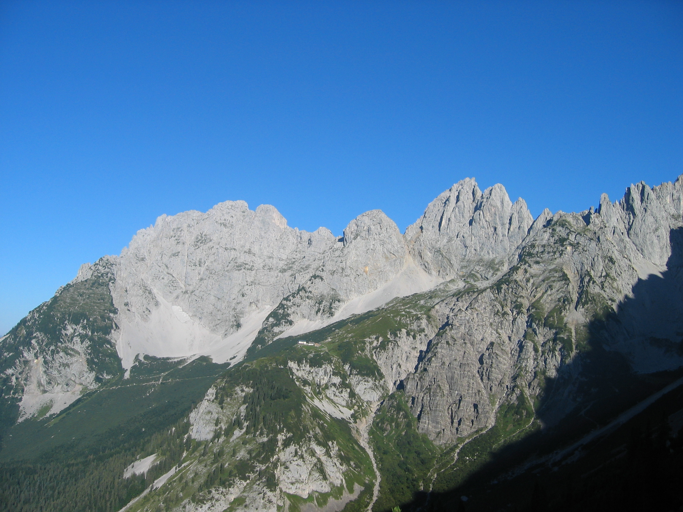 Gruttenh&uuml;tte, Ellmauer Halt