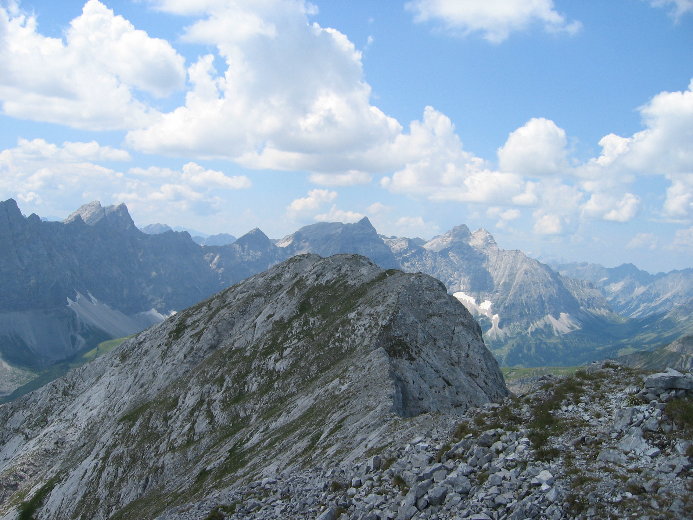Rückblick zum Westgipfel, Kaltwasserkarspitze, Birkkarspitze