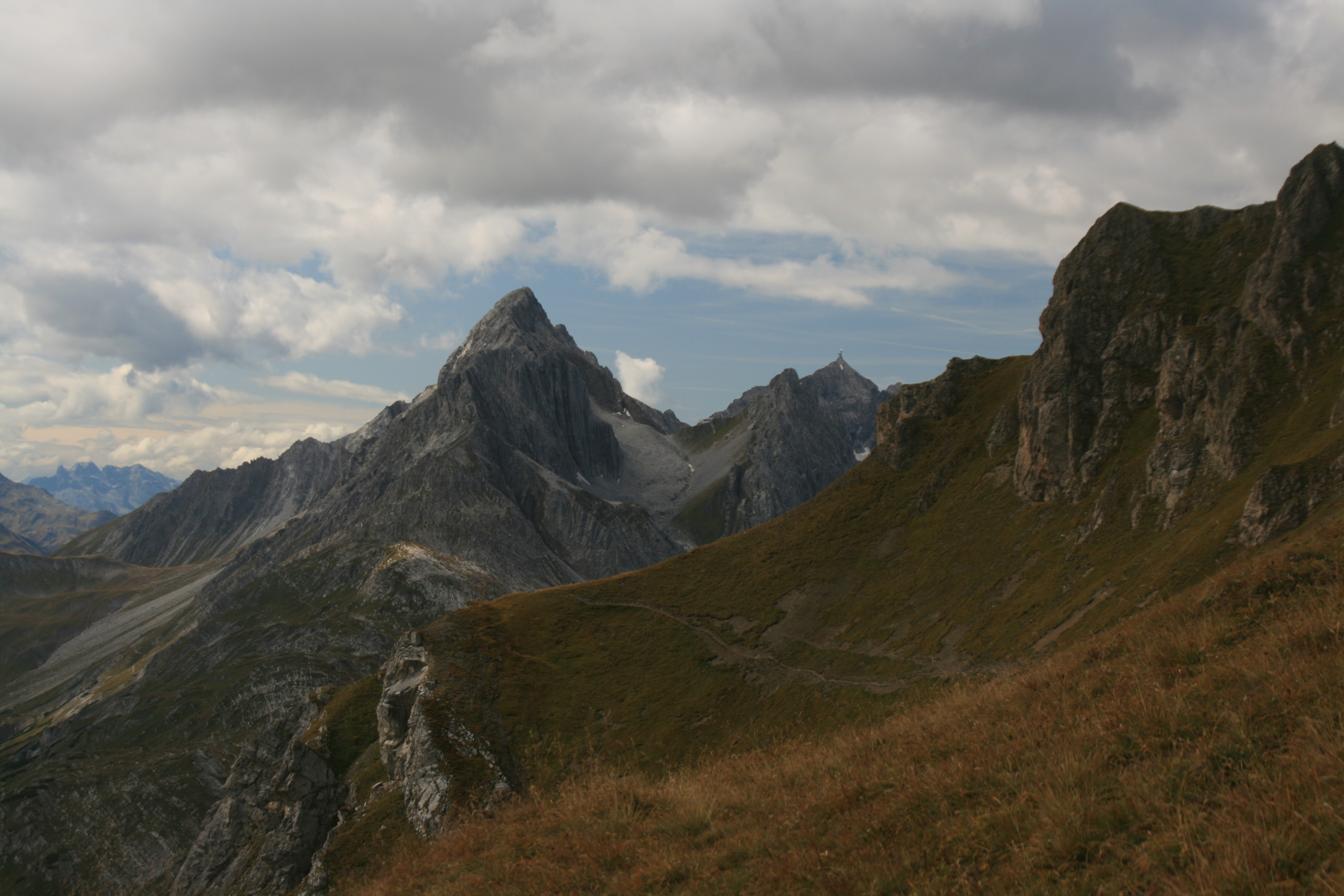 Weißschrofenspitze, Valluga