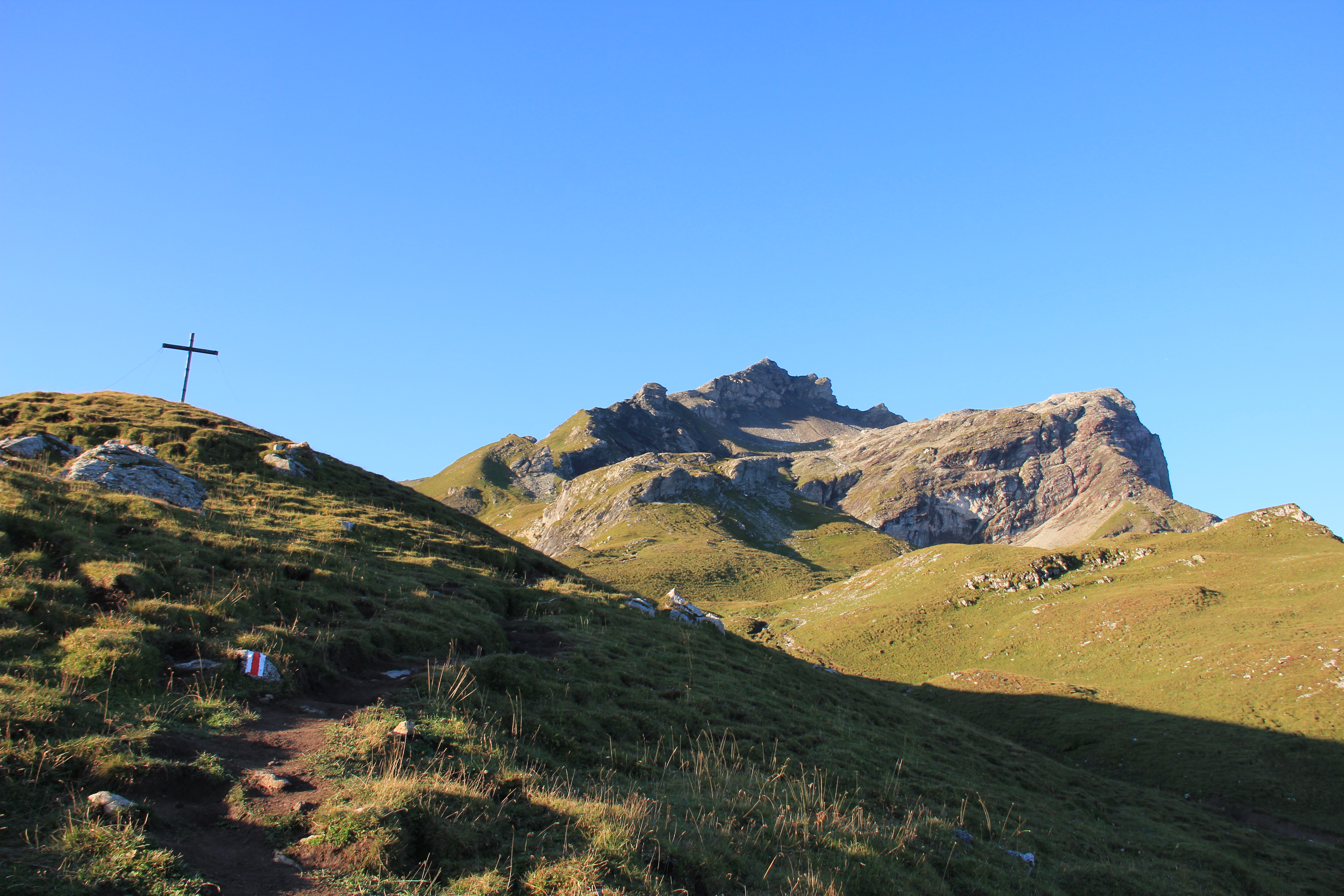 Aufbruch von der Pfälzer Hütte, Blick zum Naafkopf