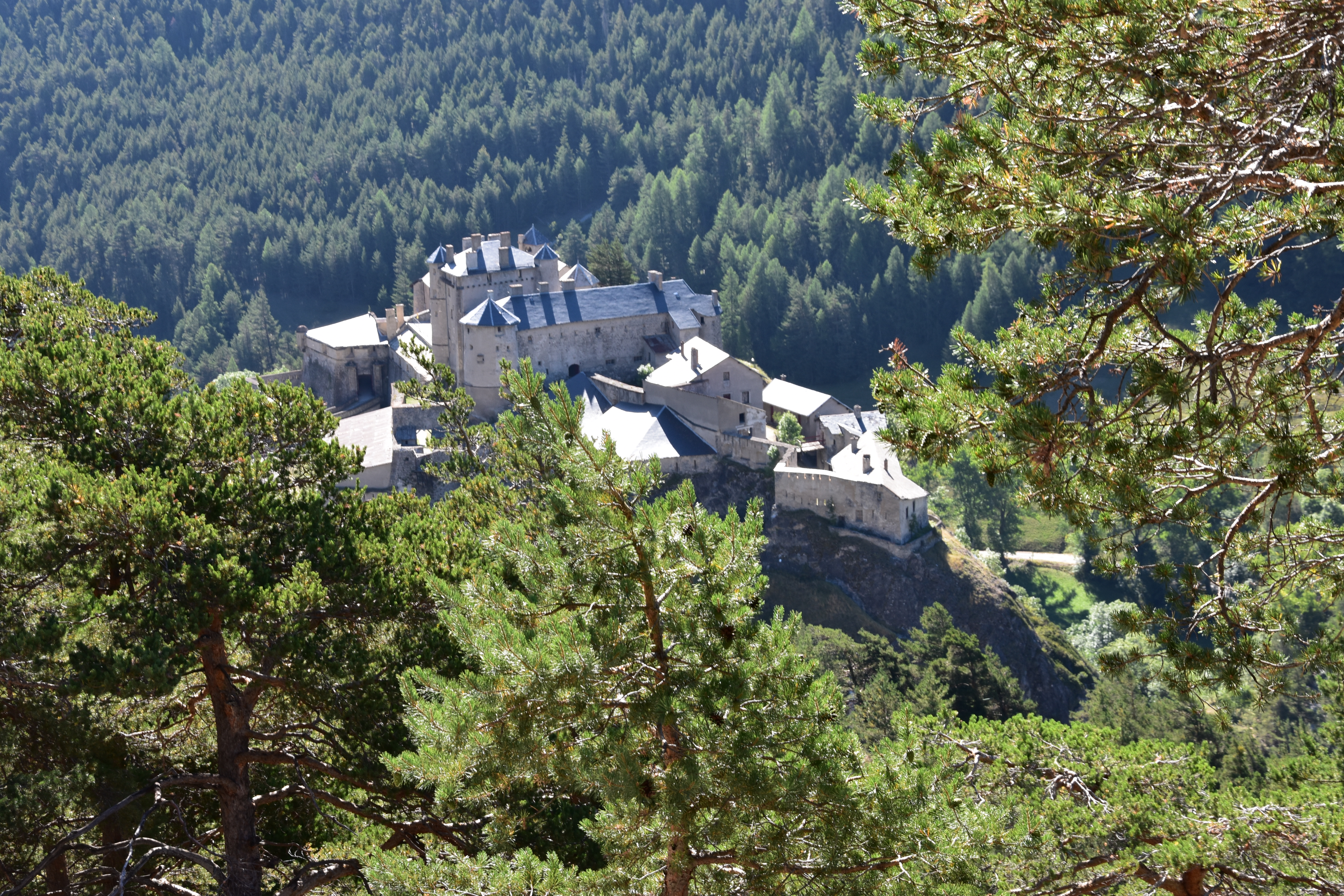 Ch&acirc;teau Queyras